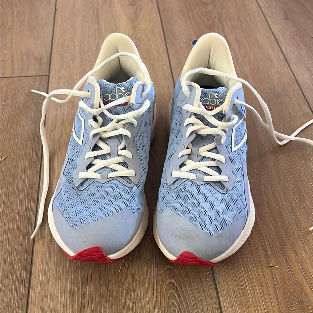 Diadora mythos volo 3